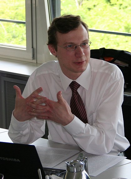 Prof. Dr. Matthias Knauff von der EBS Universitt Wiesbaden erluterte die unterschiedlichen Auftragsvergabeverfahren.