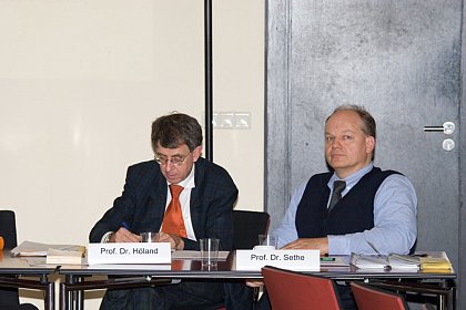 Das Symposium stand unter der Leitung von Prof. Dr. Armin Hland und Prof. Dr. Rolf Sethe.