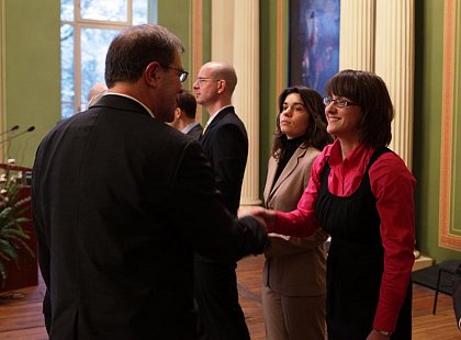 Prof. Dr. Reimund Schmidt-De Caluwe, Dr. Kay Wissenbach, Dr. Susanne Berger (Wirtschaftswissenschaften), Dr. Katharina Mller
bergabe der Promotionsurkunden