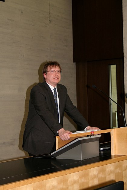 PD Dr. Krüger sprach zum Thema: "Forschung mit Biobanken aus der Sicht des Juristen"