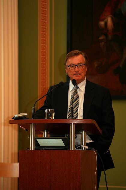 Impulsreferat zur Podiumsdiskussion von Dr. Peter H. Grassmann