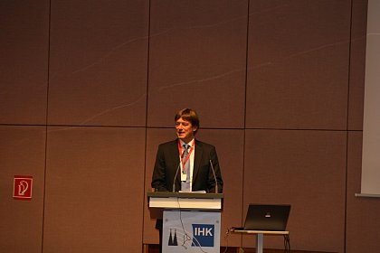 Vortrag von Thomas Sondermann vom Bundesministerium für Forschung und
Bildung zum neuen Anerkennungsgesetz.