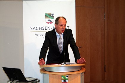 Begrung durch Ministerialdirigent Frank Smeddinck