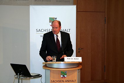 Prof. Butzer (Uni Hannover) untersuchte die Äußerungsrechte des Bundespräsidenten