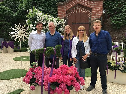 Lehrstuhlteamfoto 26.06.2017 in der neuen Residenz (Halle/Saale)