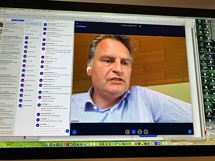 Staatssekretär Prof. Dr. Krings kommentiert die Gesetzesentwürfe.