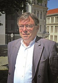 Prof. Dr. Christian Schröder
(Foto: Peter Junkermann)