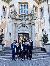 Hallesche Teams und Coaches beim Pre-Moot in Hamburg